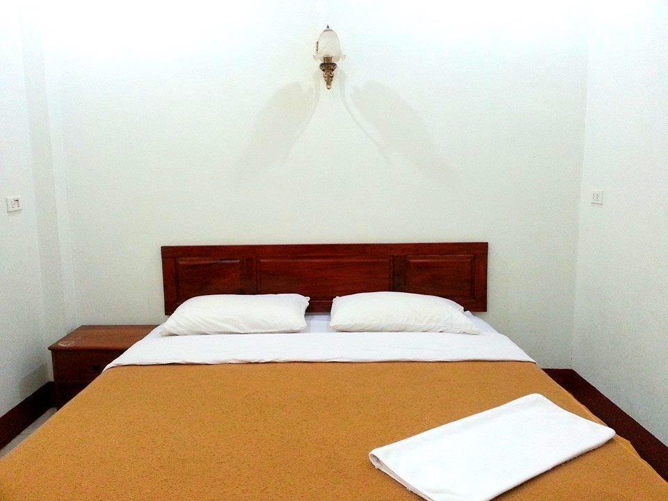 Villa Sisavad Guesthouse Vientiane Exterior foto